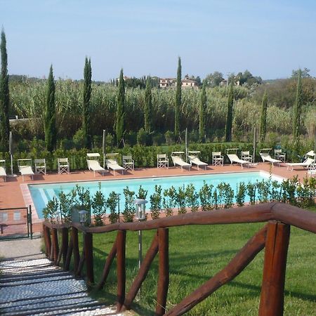 Casa Vacanze Casale al Pino Riparbella Esterno foto