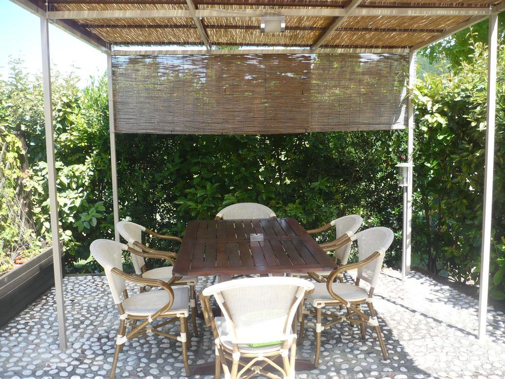 Casa Vacanze Casale al Pino Riparbella Esterno foto