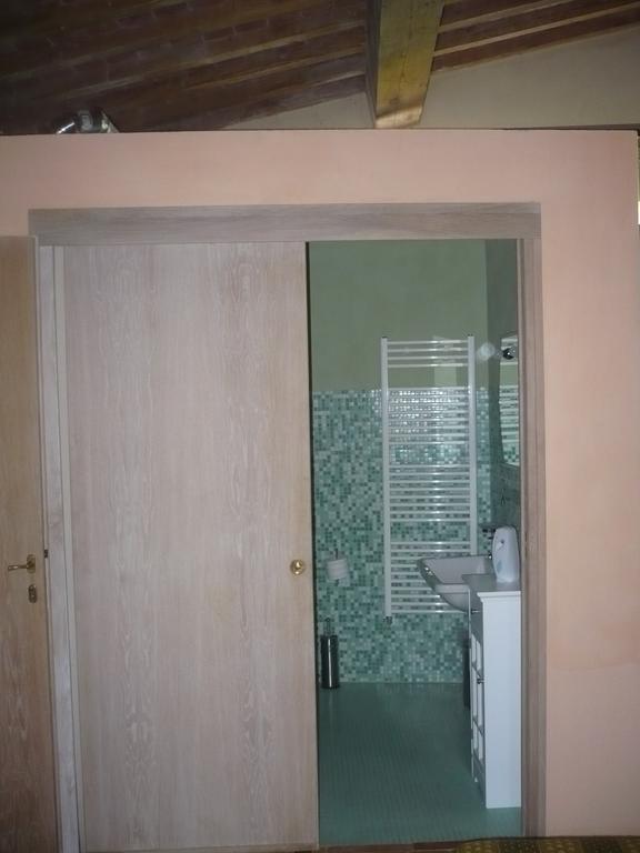 Casa Vacanze Casale al Pino Riparbella Esterno foto