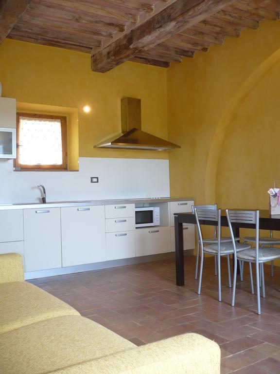 Casa Vacanze Casale al Pino Riparbella Esterno foto