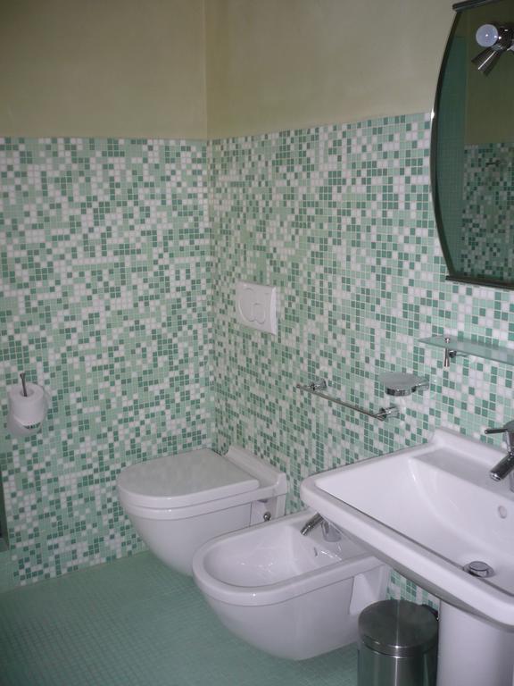 Casa Vacanze Casale al Pino Riparbella Esterno foto