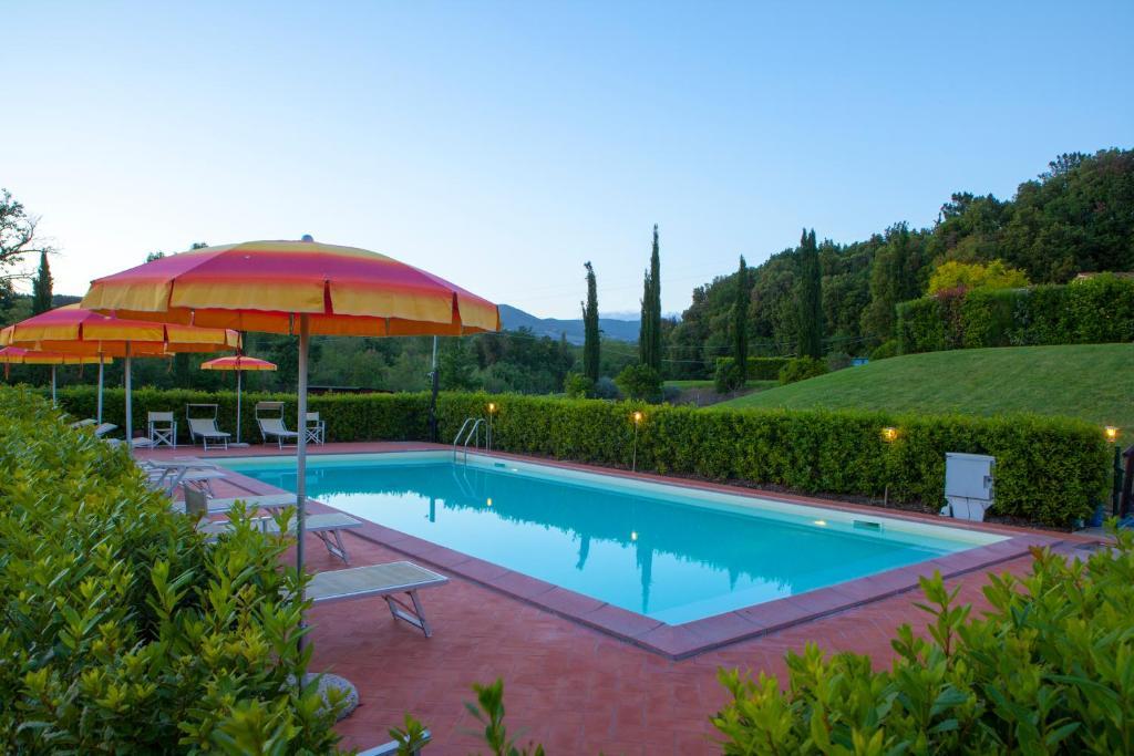 Casa Vacanze Casale al Pino Riparbella Esterno foto