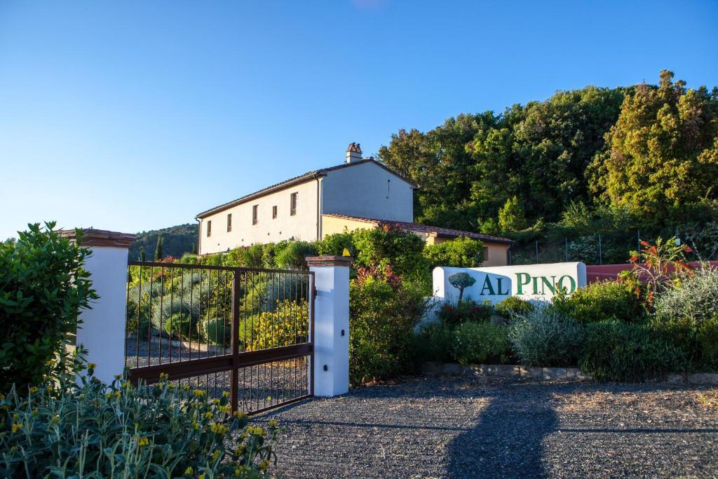 Casa Vacanze Casale al Pino Riparbella Esterno foto