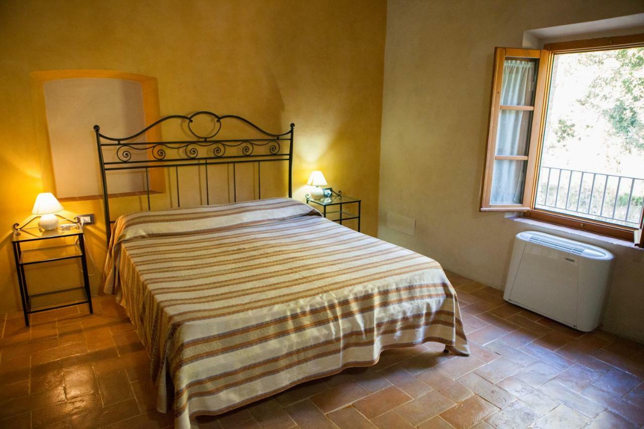Casa Vacanze Casale al Pino Riparbella Esterno foto