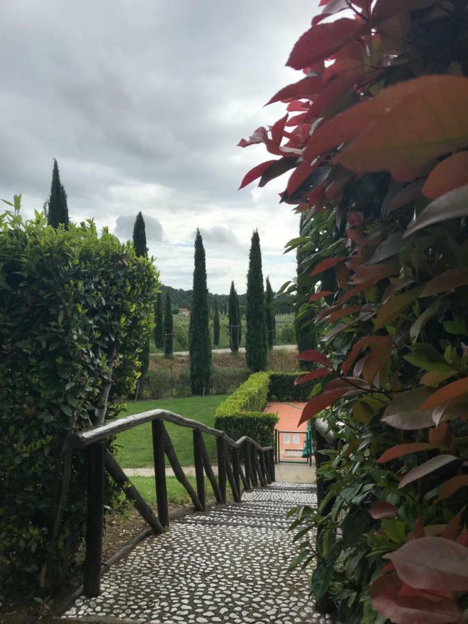 Casa Vacanze Casale al Pino Riparbella Esterno foto